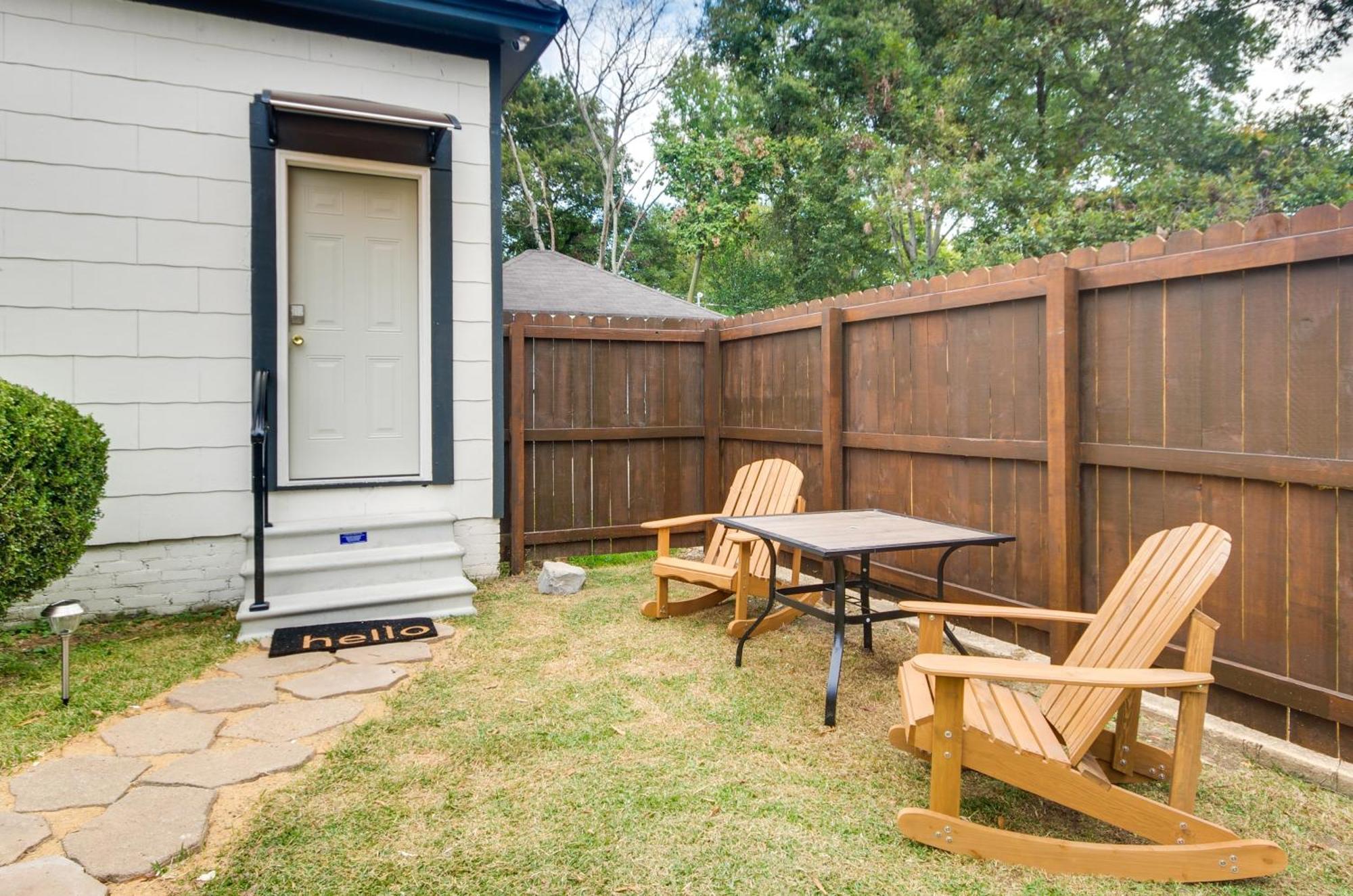 Modern Greenwood Studio Less Than 1 Mi To Downtown! 외부 사진