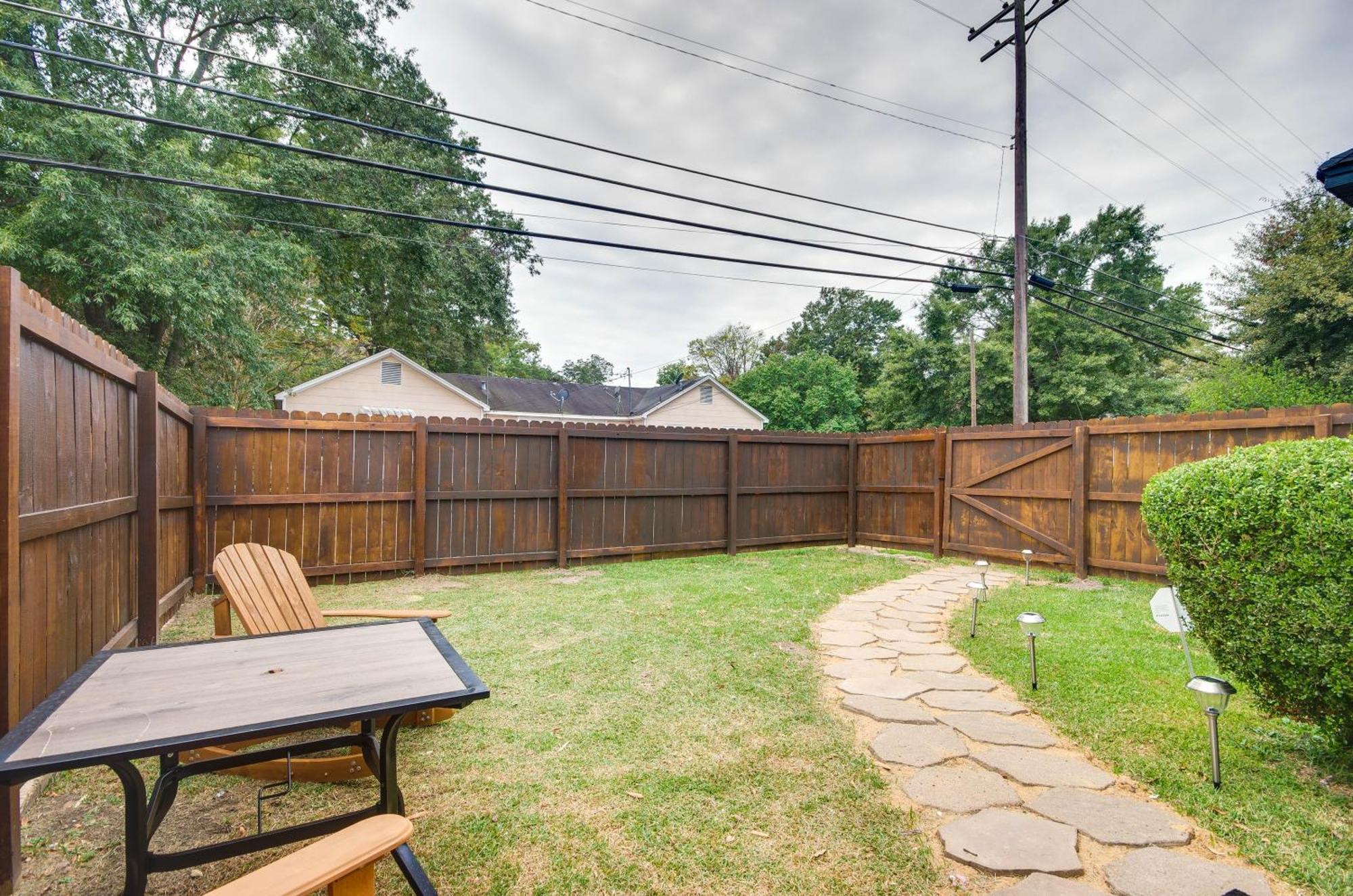 Modern Greenwood Studio Less Than 1 Mi To Downtown! 외부 사진